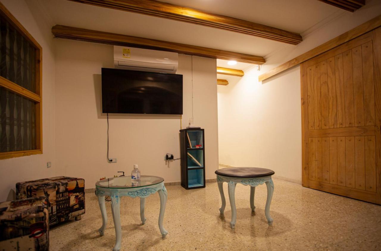 Hostal El Bando Cartagena Exterior photo
