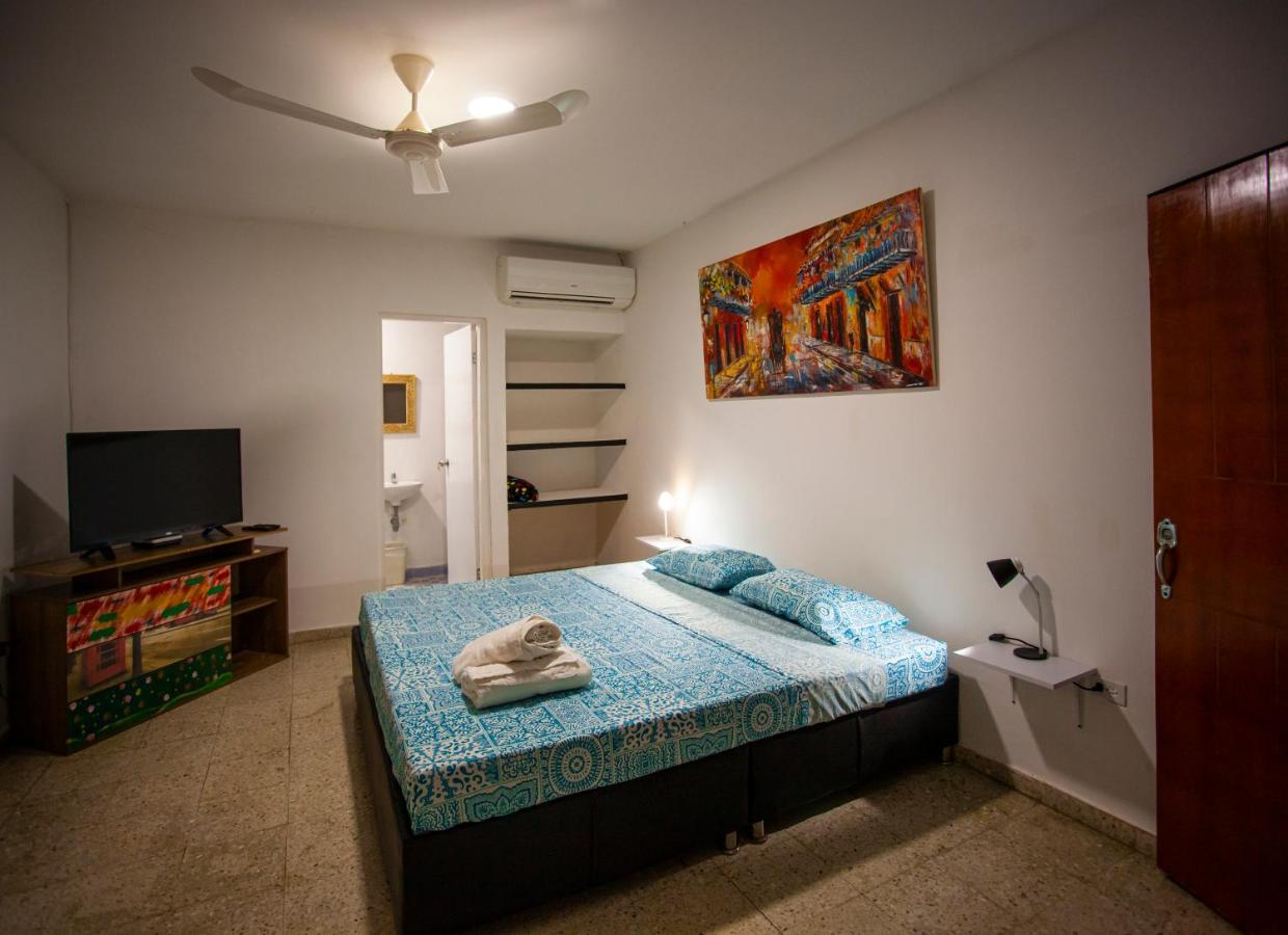 Hostal El Bando Cartagena Exterior photo