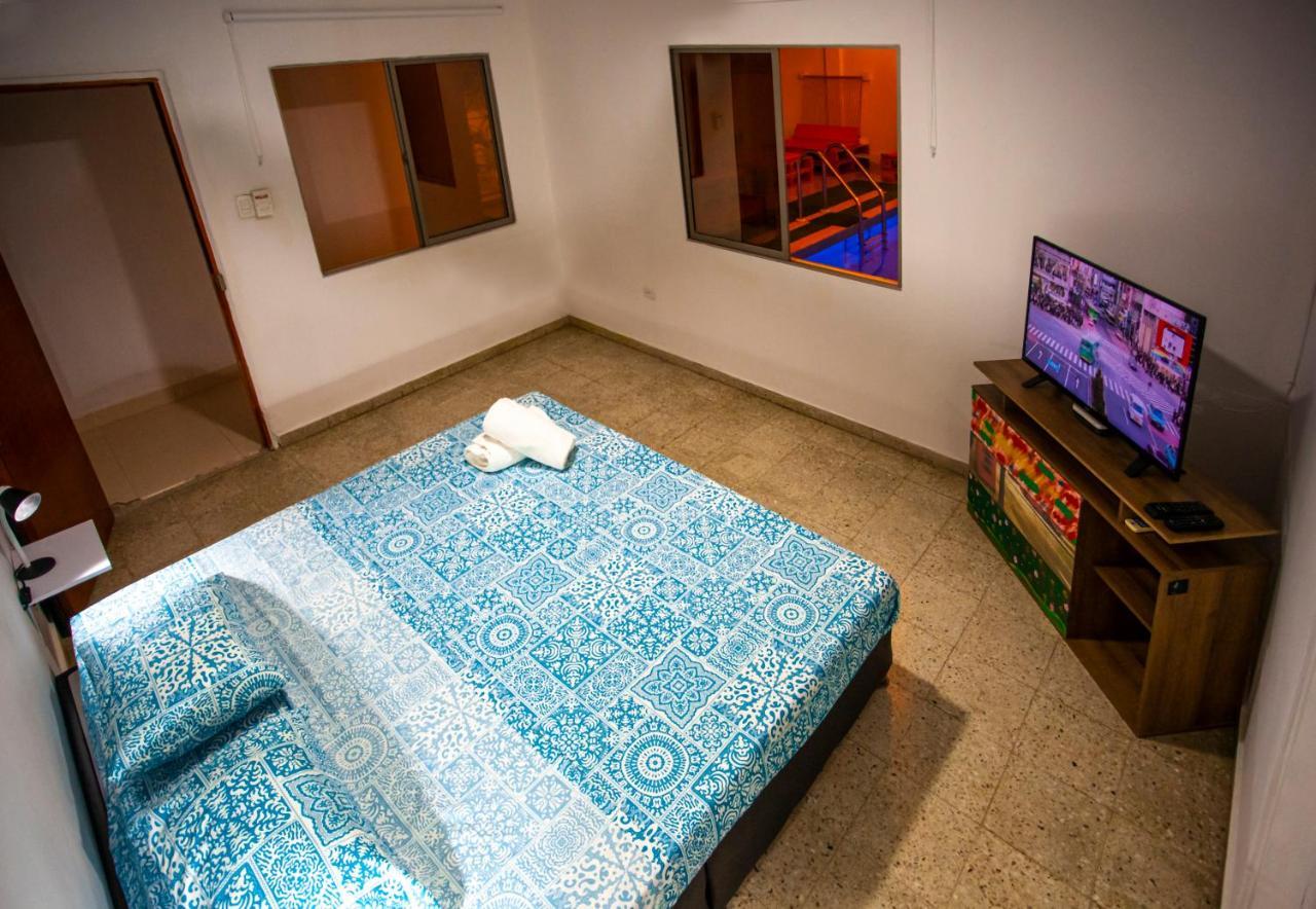 Hostal El Bando Cartagena Exterior photo