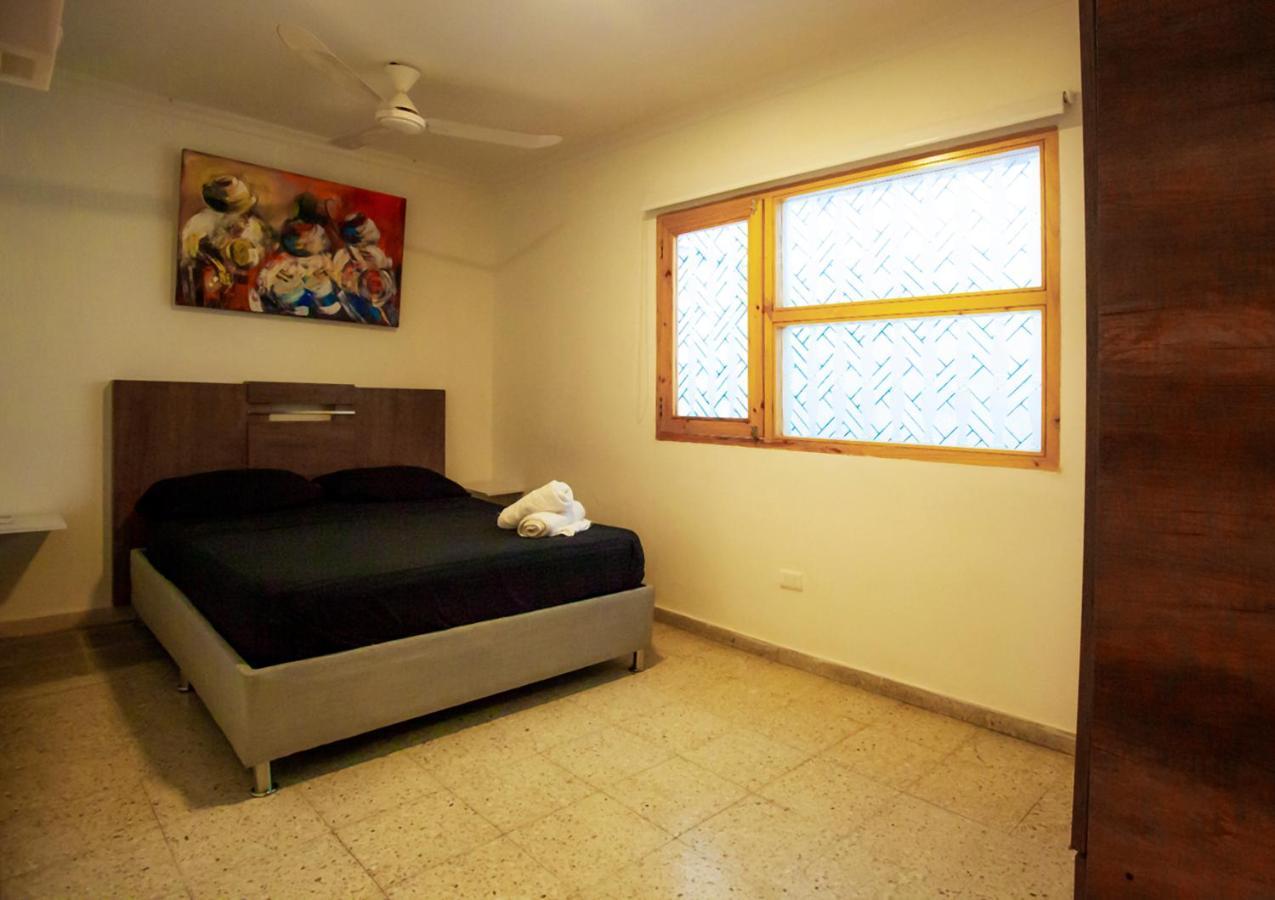 Hostal El Bando Cartagena Exterior photo