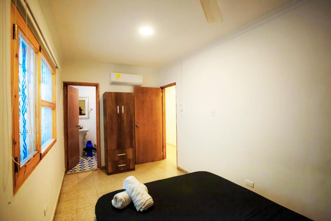Hostal El Bando Cartagena Exterior photo