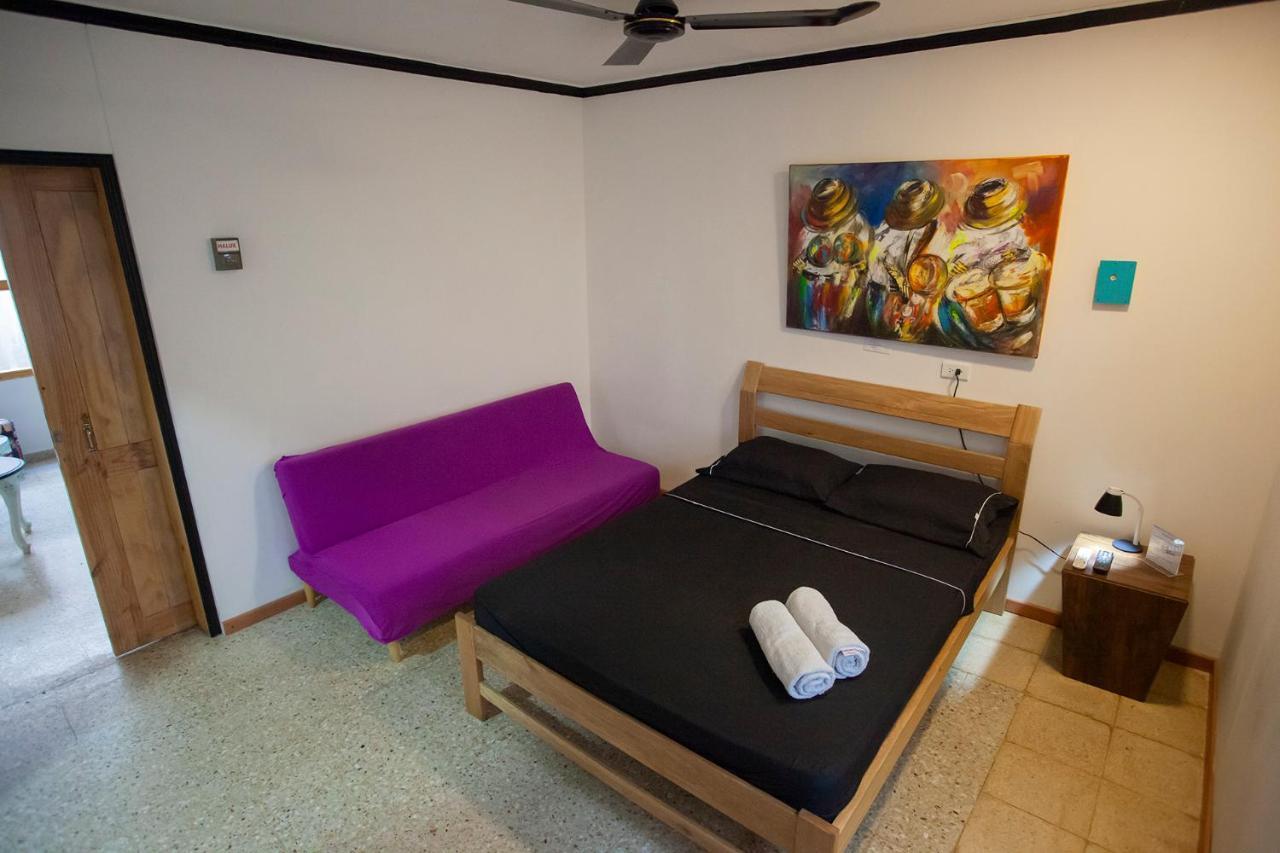 Hostal El Bando Cartagena Exterior photo