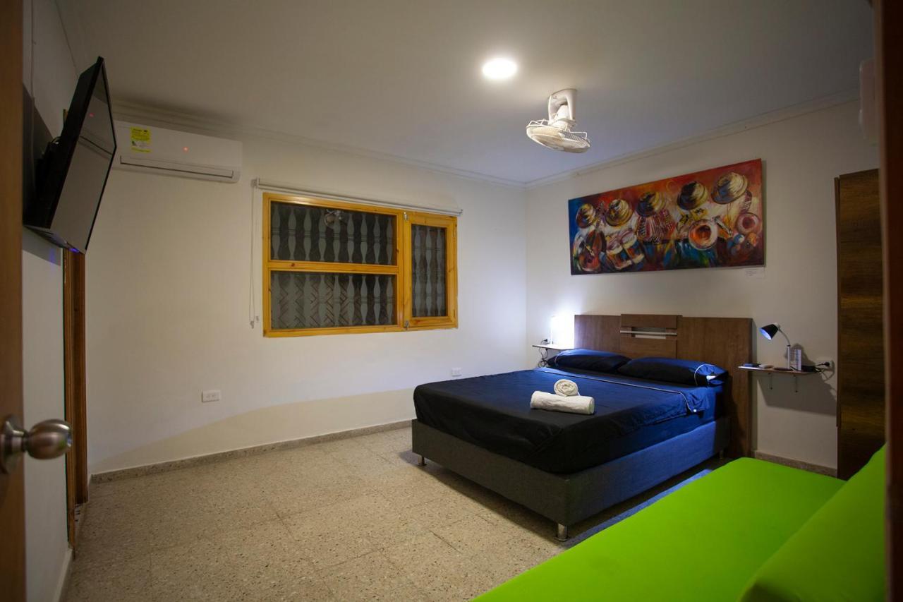 Hostal El Bando Cartagena Exterior photo