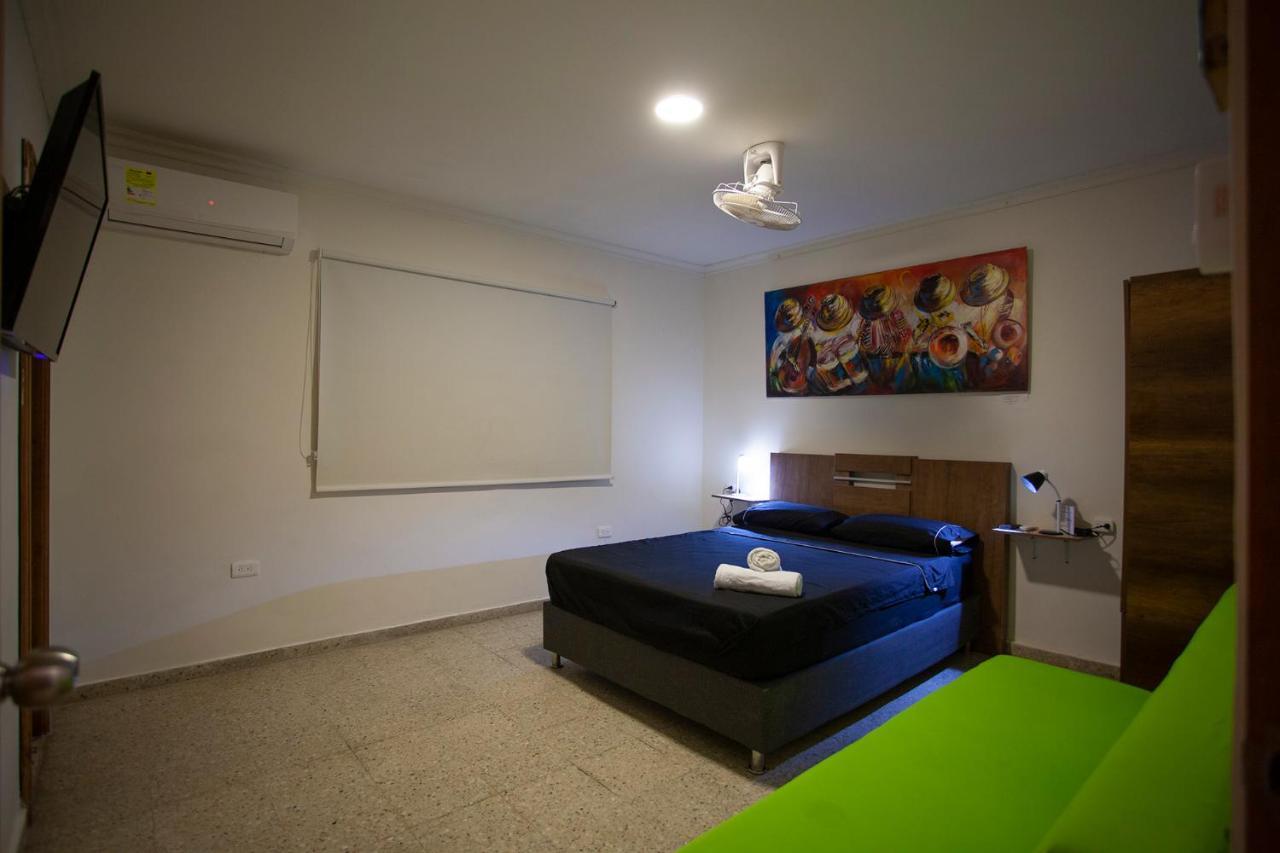 Hostal El Bando Cartagena Exterior photo