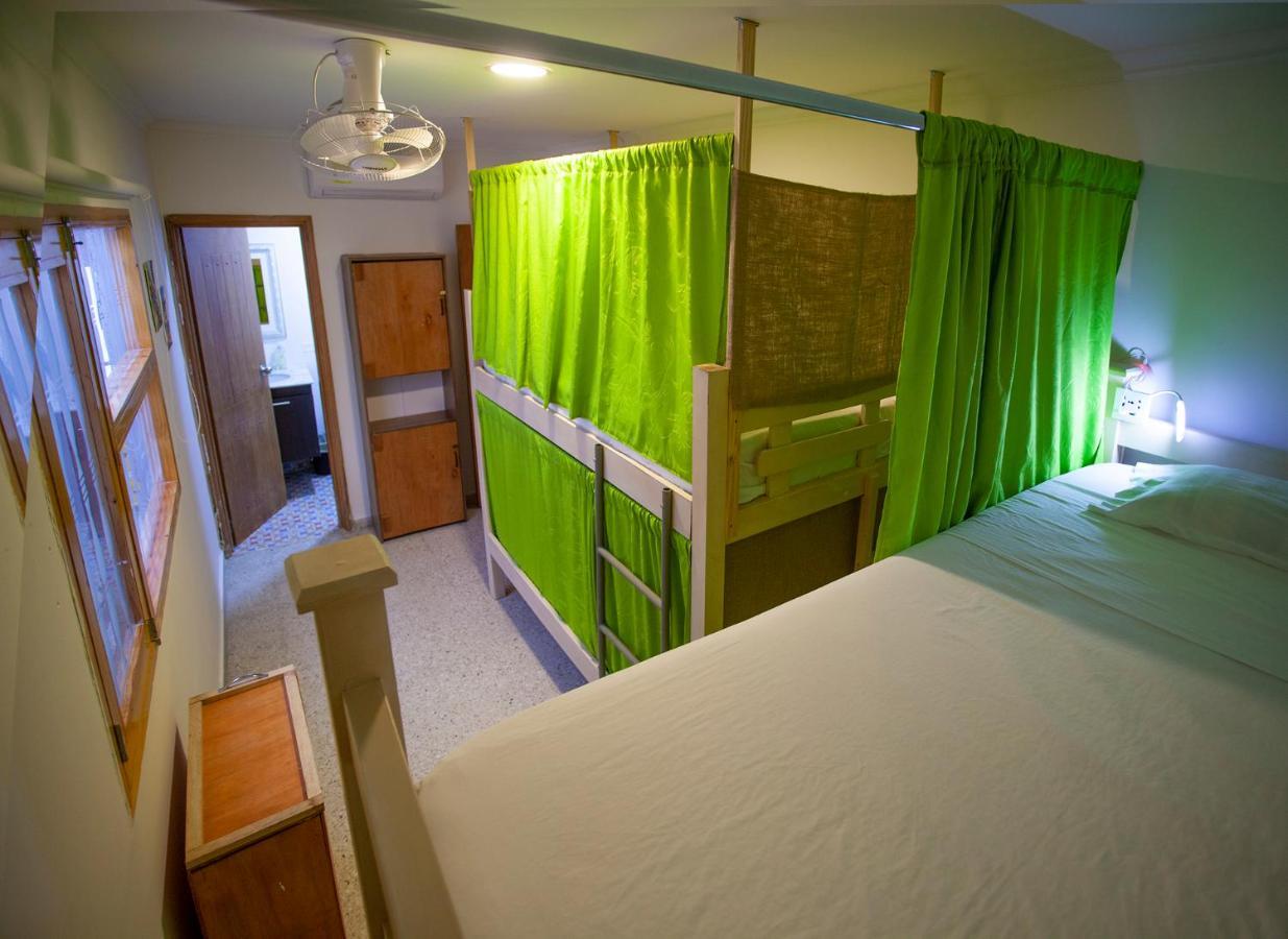 Hostal El Bando Cartagena Exterior photo